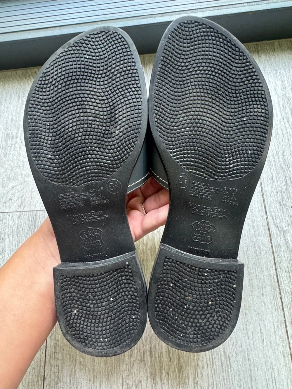 Montego Bay Club Women's Blue Leather Slide Sandals size 6.5